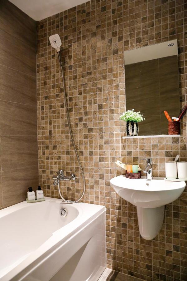 Sen Spa Service Apartment Хошимин Экстерьер фото